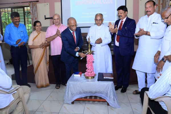 Mangalore Diocese holds study session on Uniform Civil Code
