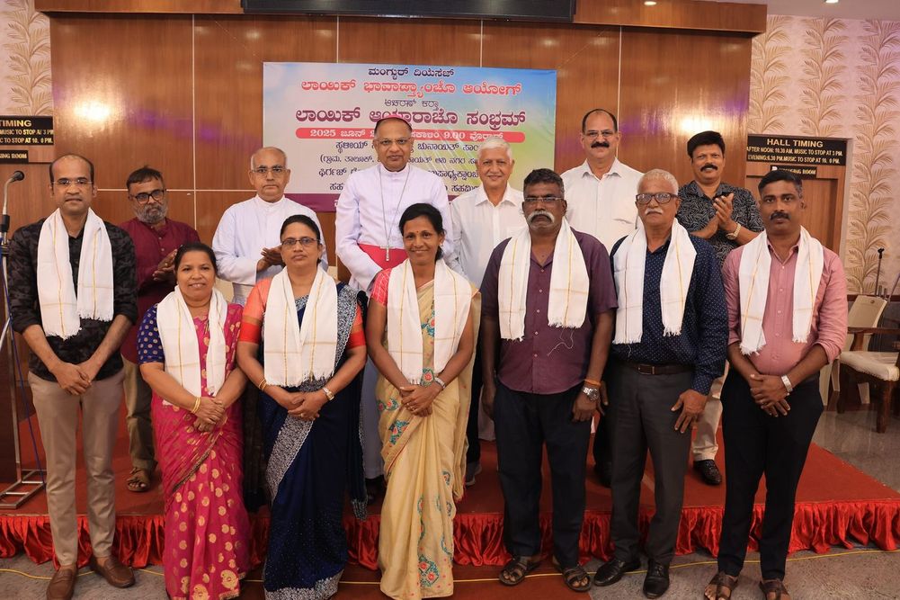 Mangalore Diocese Celebrates Laity Sunday, Honours Catholic Leaders in Public Life